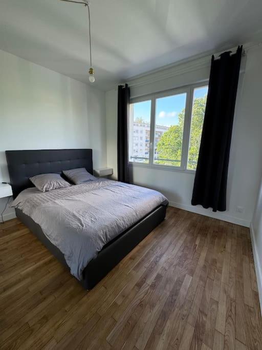 Charmant Appartement T3 Avec Balcon, Centre-Ville Lorient Zewnętrze zdjęcie
