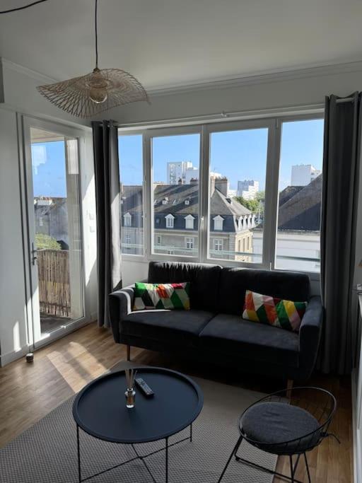 Charmant Appartement T3 Avec Balcon, Centre-Ville Lorient Zewnętrze zdjęcie